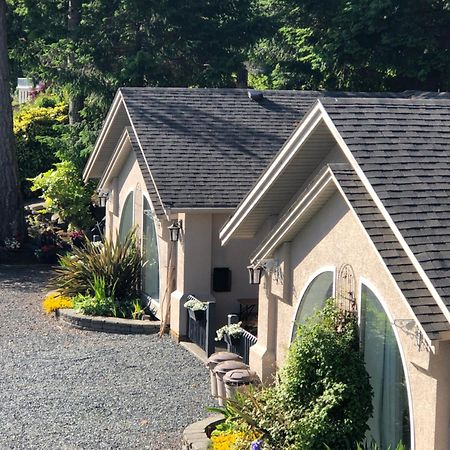 Qualicum Breeze Beach Resort Bowser Екстер'єр фото
