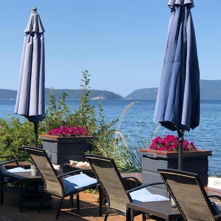 Qualicum Breeze Beach Resort Bowser Екстер'єр фото