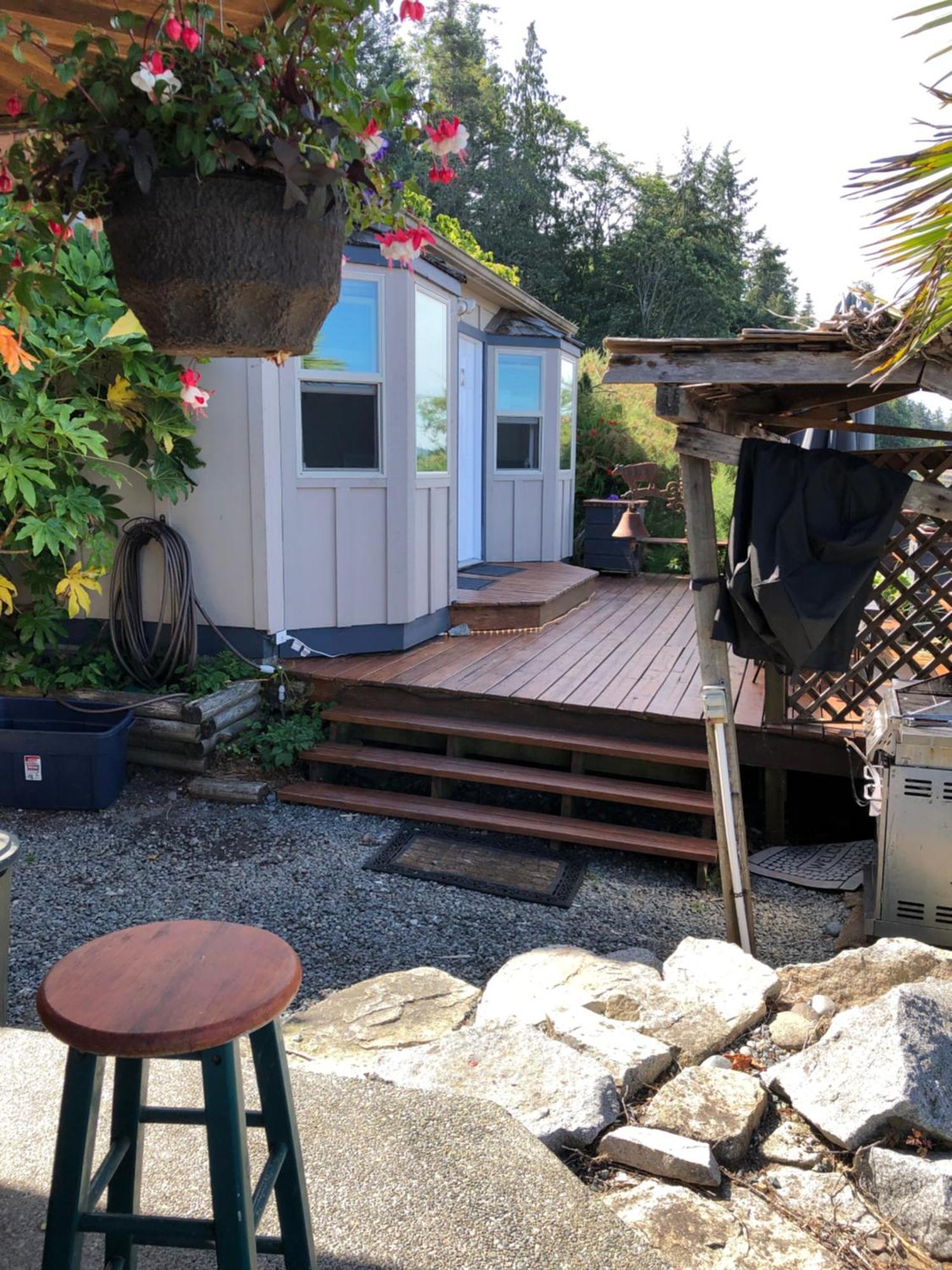 Qualicum Breeze Beach Resort Bowser Екстер'єр фото