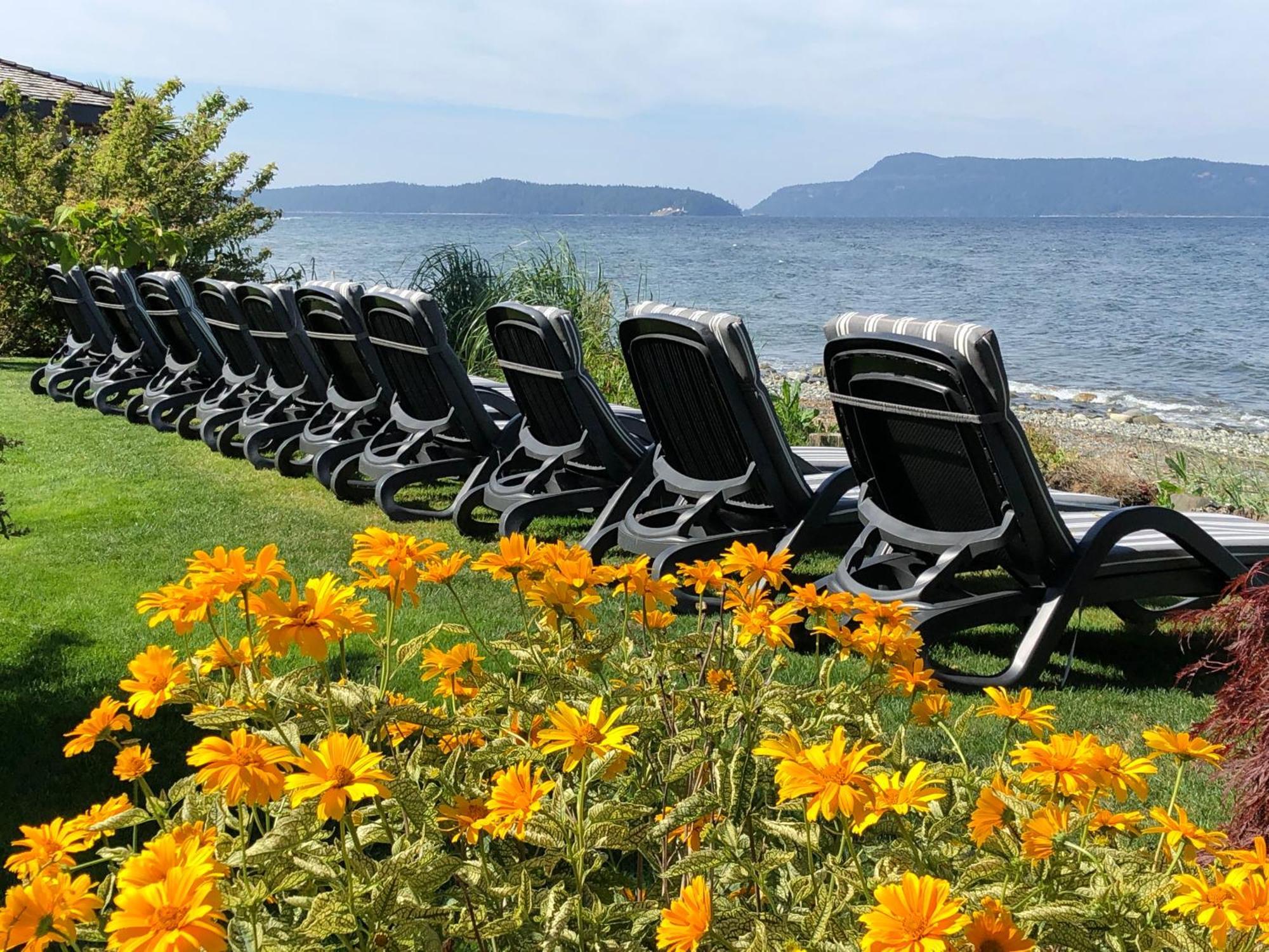 Qualicum Breeze Beach Resort Bowser Екстер'єр фото