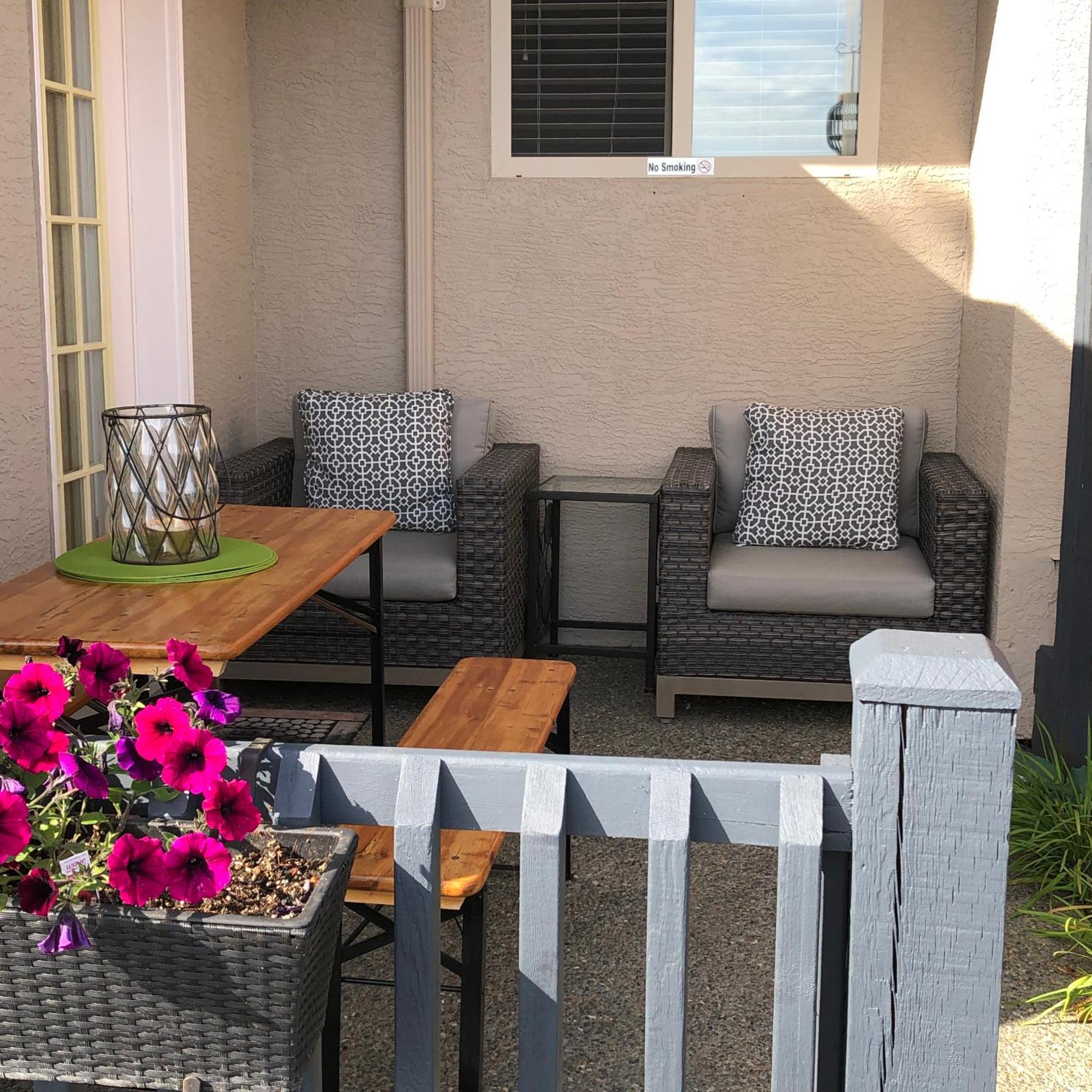 Qualicum Breeze Beach Resort Bowser Екстер'єр фото